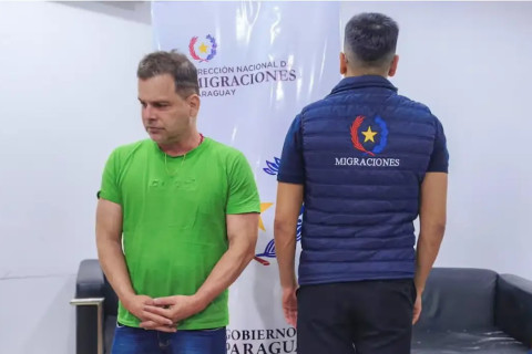 Polícia do Paraguai entrega Silvinei Vasques à PF